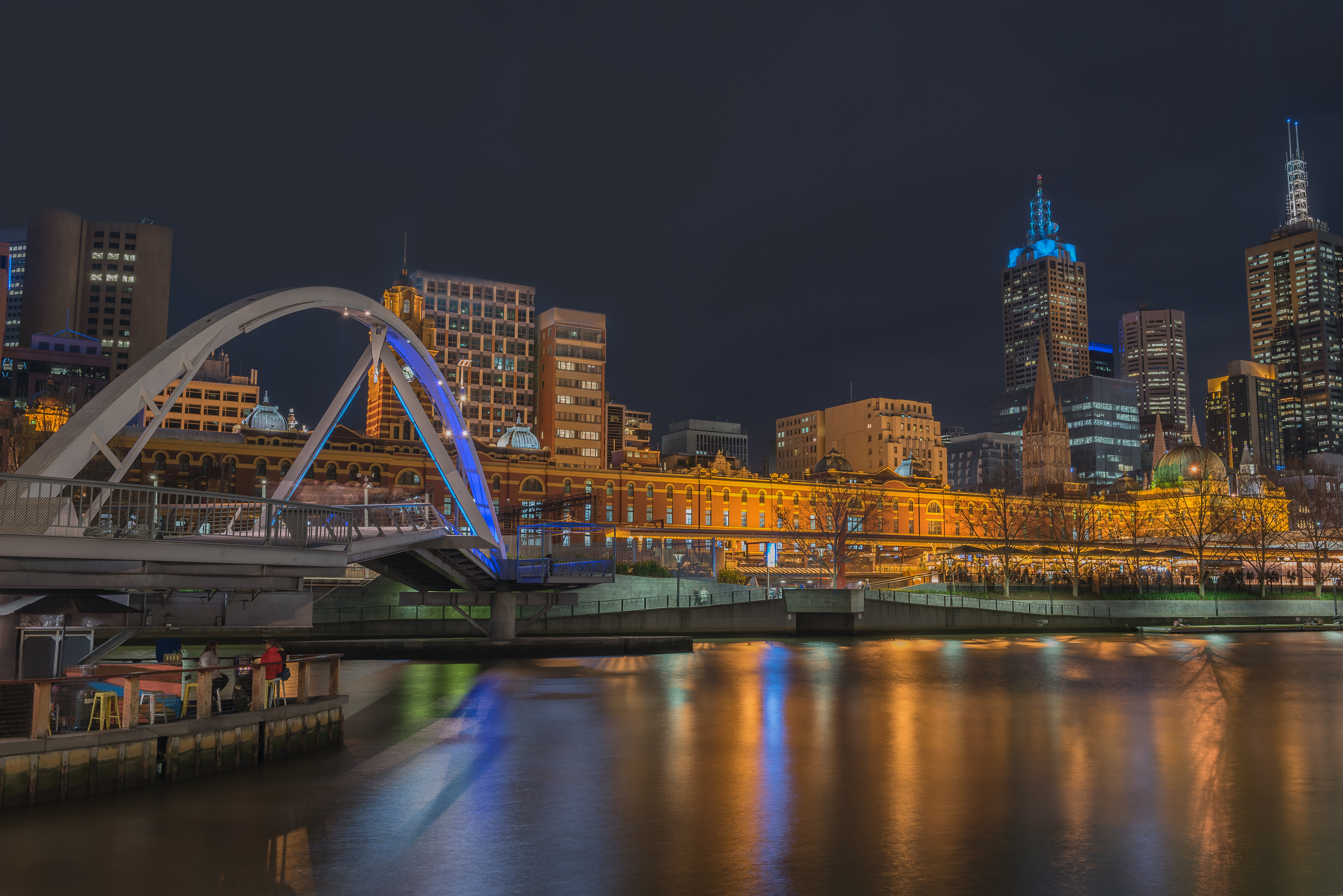 Building bridges - How to translate national security practice into resilient communities preview