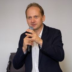 Profile photo of Christian Schlosser