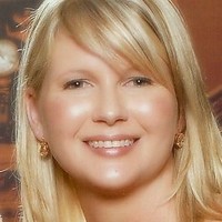 Profile photo of Julie Salsbury