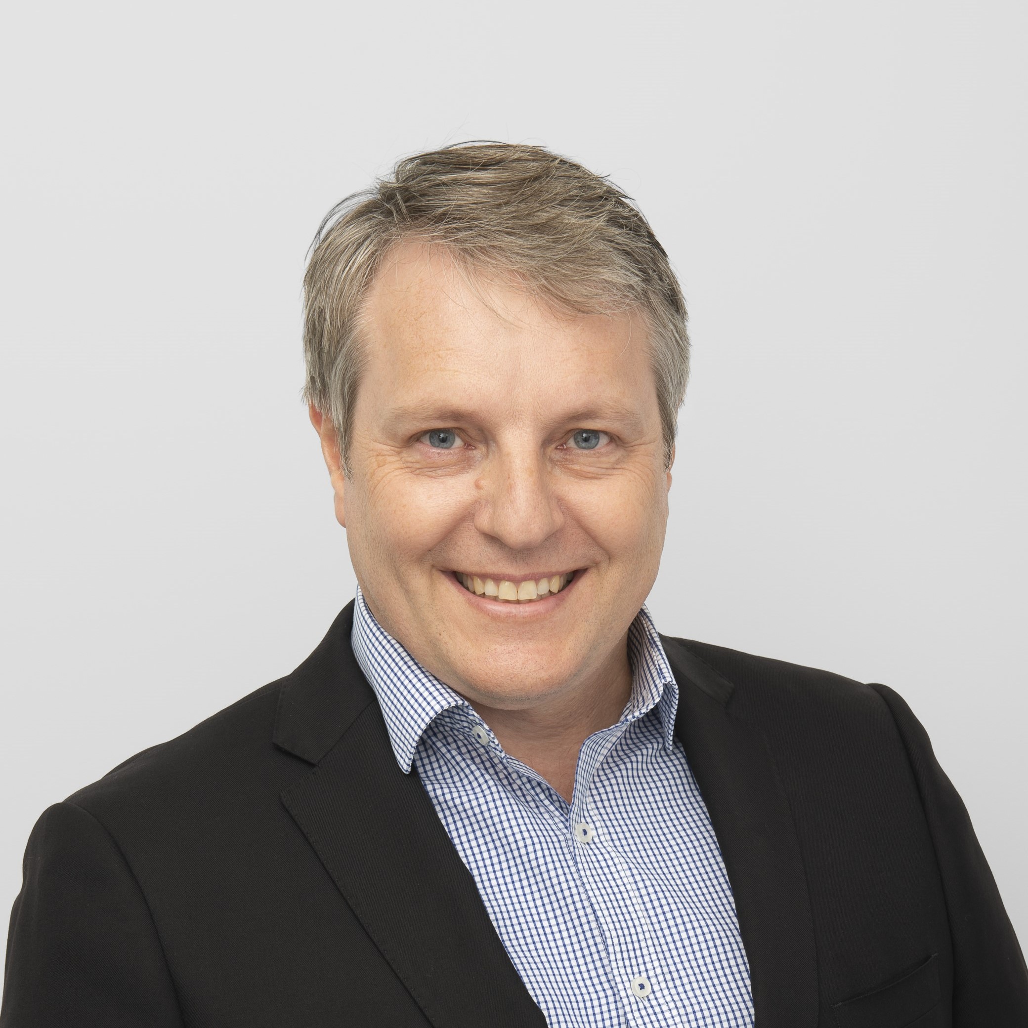 Profile photo of Ian Poulton