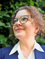 Ashley profile pic 1