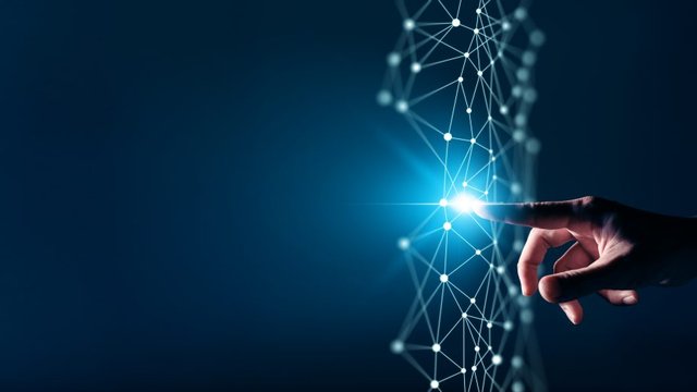 Spotlight: Tap into Graph Technologies with Neo4j