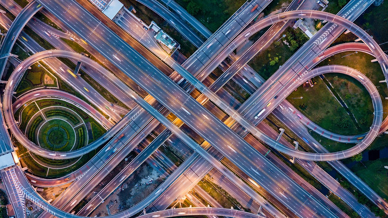 How Australian Government Agencies Can Tackle Unstructured Data Challenges with AI-Powered Solutions