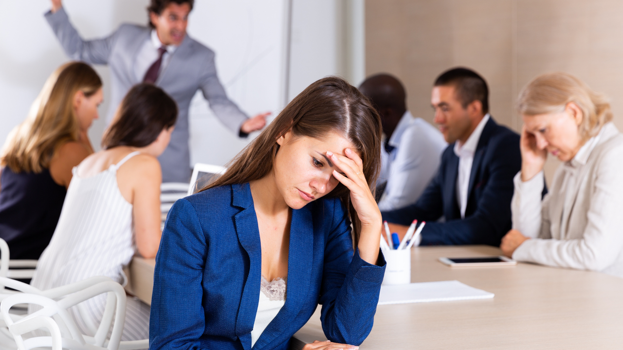 Top 6 Techniques Female Executives Should Use to Tackle the Imposter Syndrome