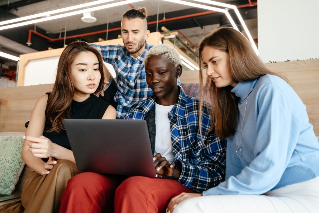 Bots and the Future of Customer Experience- Canada