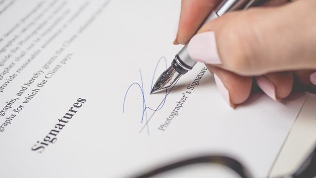 Public Sector Contract Management in the Age of Covid-19