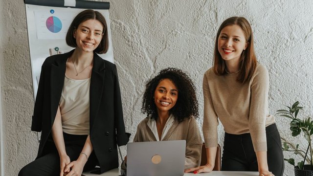 Improving Leadership Representation for Women from Diverse Backgrounds