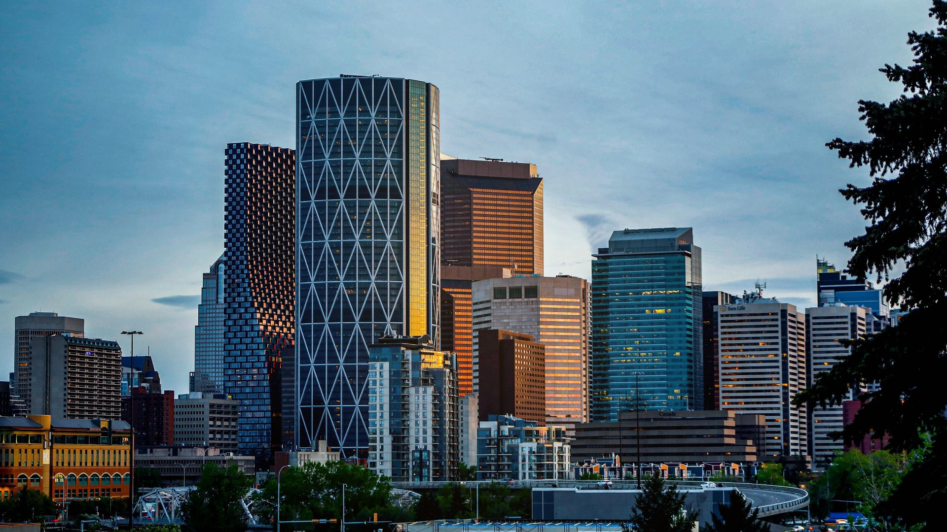 Connecting Albertans via the Provincial Broadband Strategy